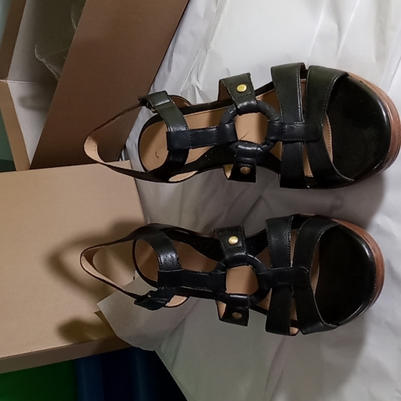 8 1/2 M black wedge Easyspirit - Picture 7 of 7